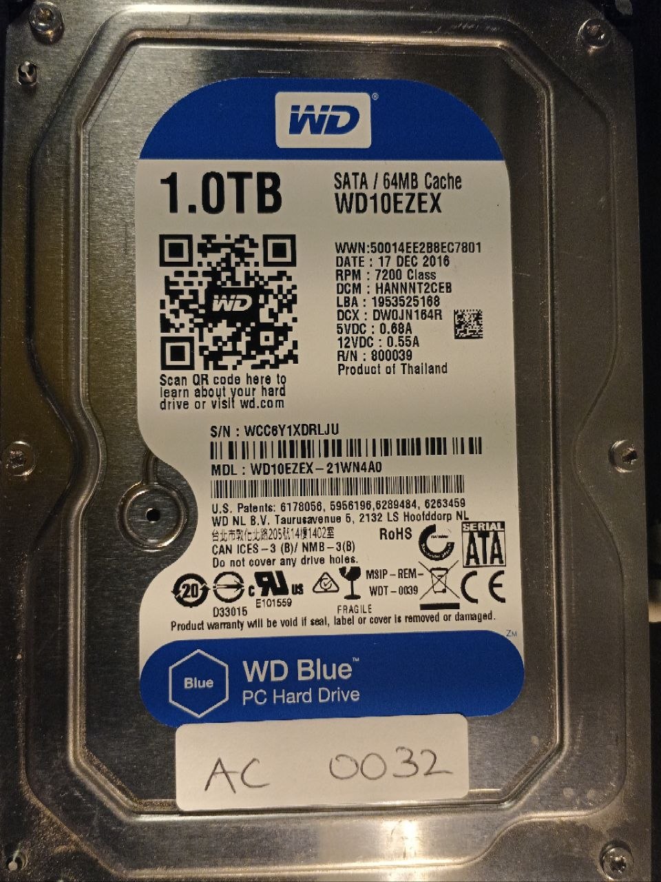 AC0032 - Western Digital WD10EZEX-21WN4A0 1TB SATA donor drive - serial WCC6Y1XDRLJU - dcm HANNNT2CEB photo