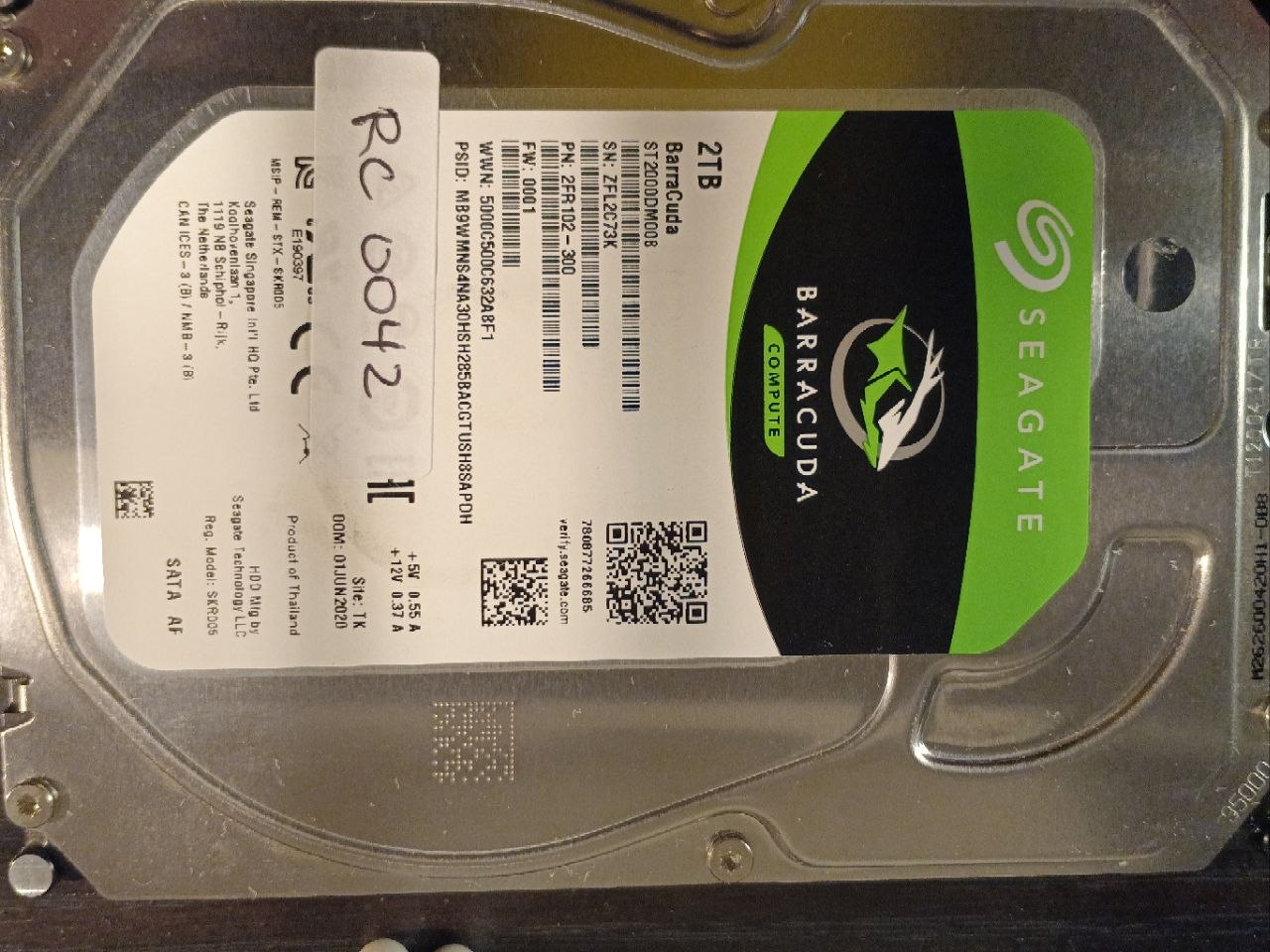 Seagate ST2000DM008 2TB donor drive